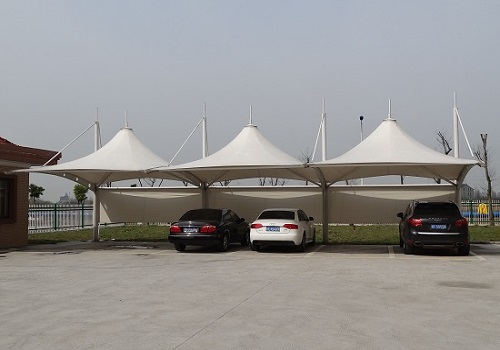 张拉膜结构停车车棚 张拉膜结构停车车棚