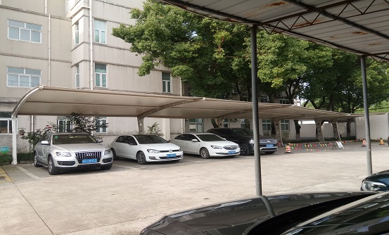 停车棚张拉膜