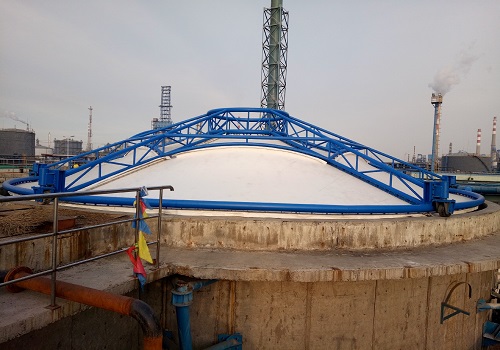 随动式反吊膜密封集气罩