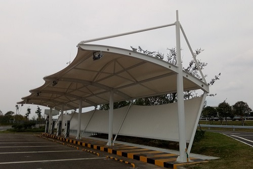 钢膜结构充电桩停车棚雨棚 钢膜结构充电桩停车棚雨棚